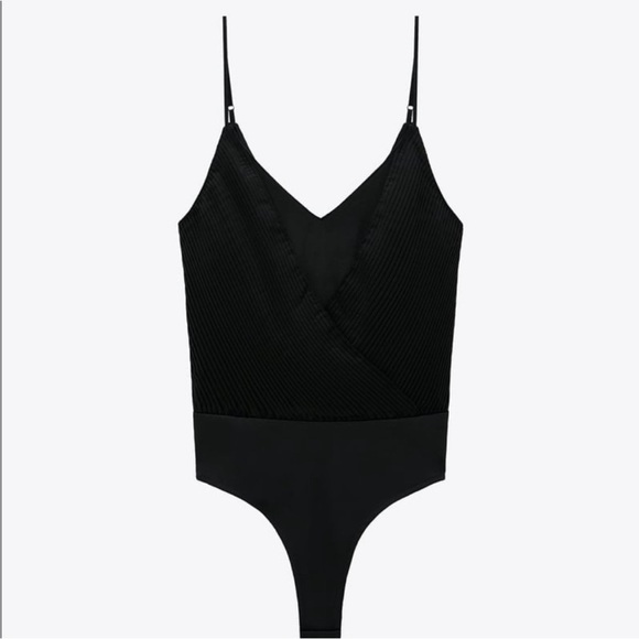 Zara Bodysuit Pleated Draped Black Top Buttons Women Size S Spaghetti Straps - Picture 8 of 16